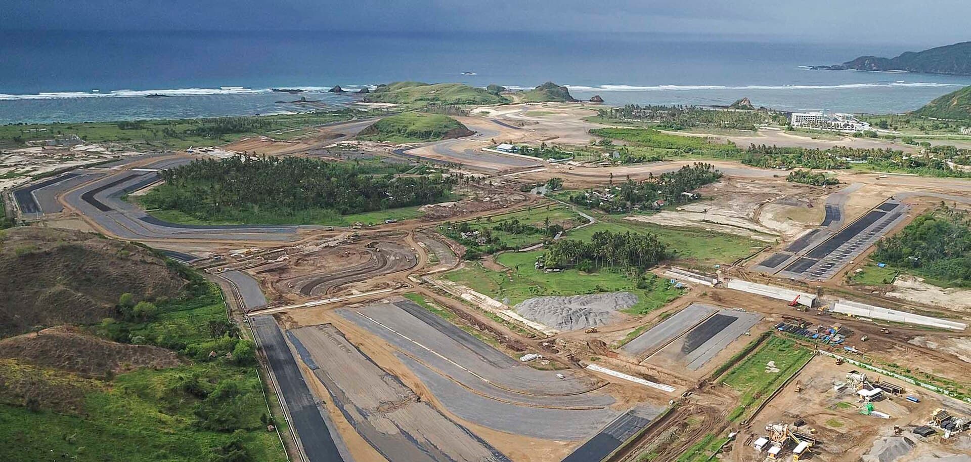 Indonesia Expands Forest Rights to Women in NTT—What It Means for Lombok Investors