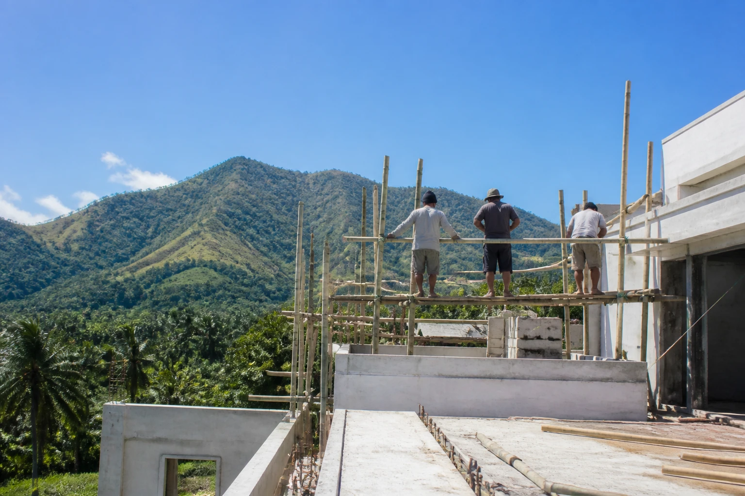 Bali's Medical Tourism Boom Is Good News for Lombok Investors—Here's Why