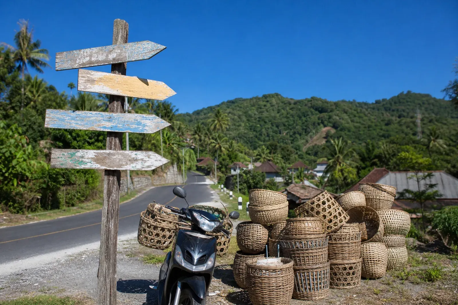 Lombok Notebook: What Normal Bali–NTT Flights Say After the Quake