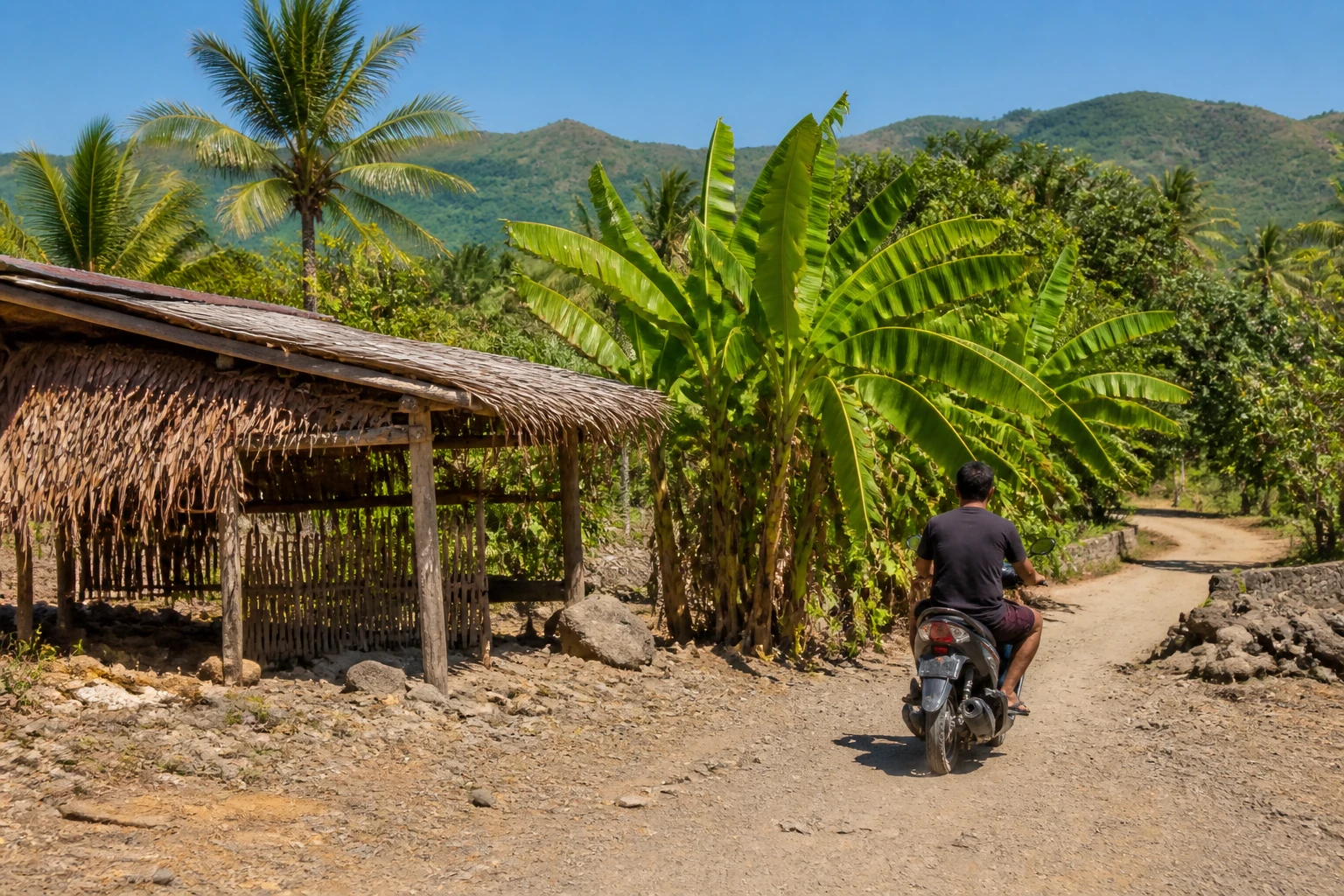 Getting Around South Lombok: Roads, Scooters, Taxis and the Airport
