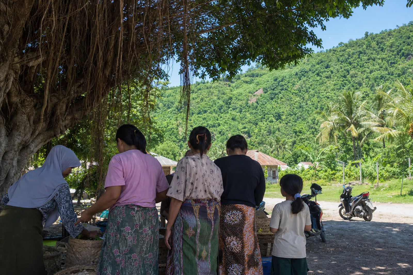 Rahman Rahim Day Highlights Lombok Tengah’s Social Commitment