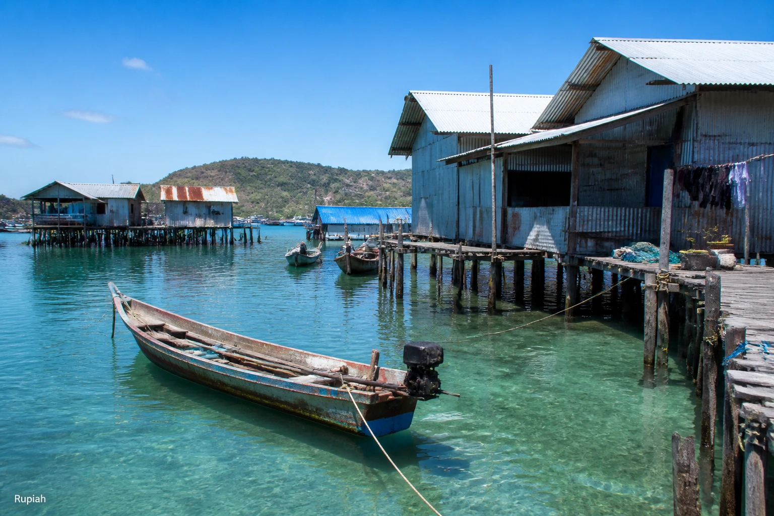 Rupiah Under Pressure: How Capital Flight Reshapes Lombok Values