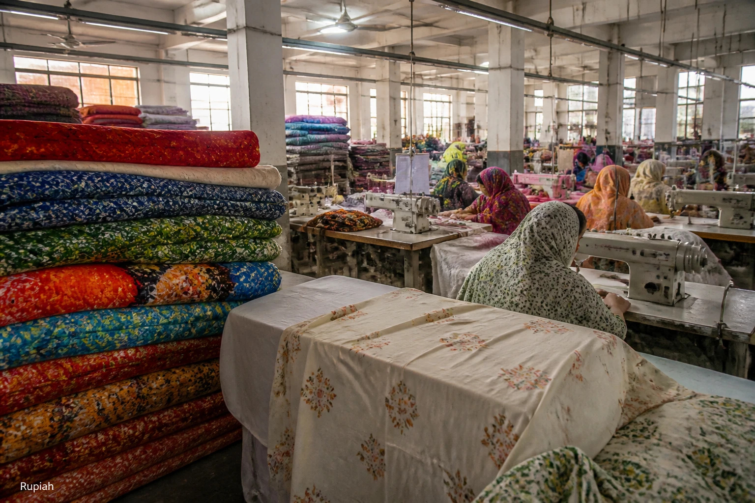Rupiah Weakness Tests Indonesia's Textile Sector Resilience